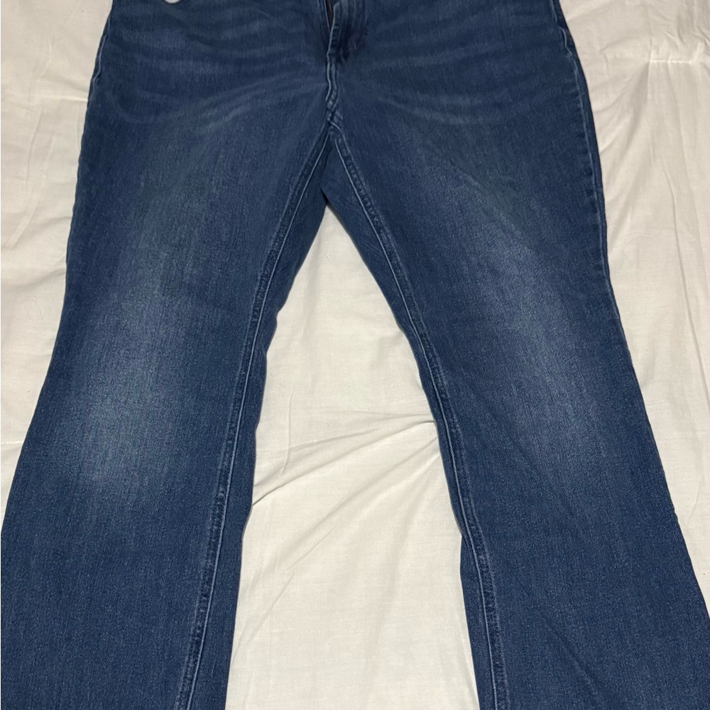 Old Navy size 18 mid rise wow boot cut